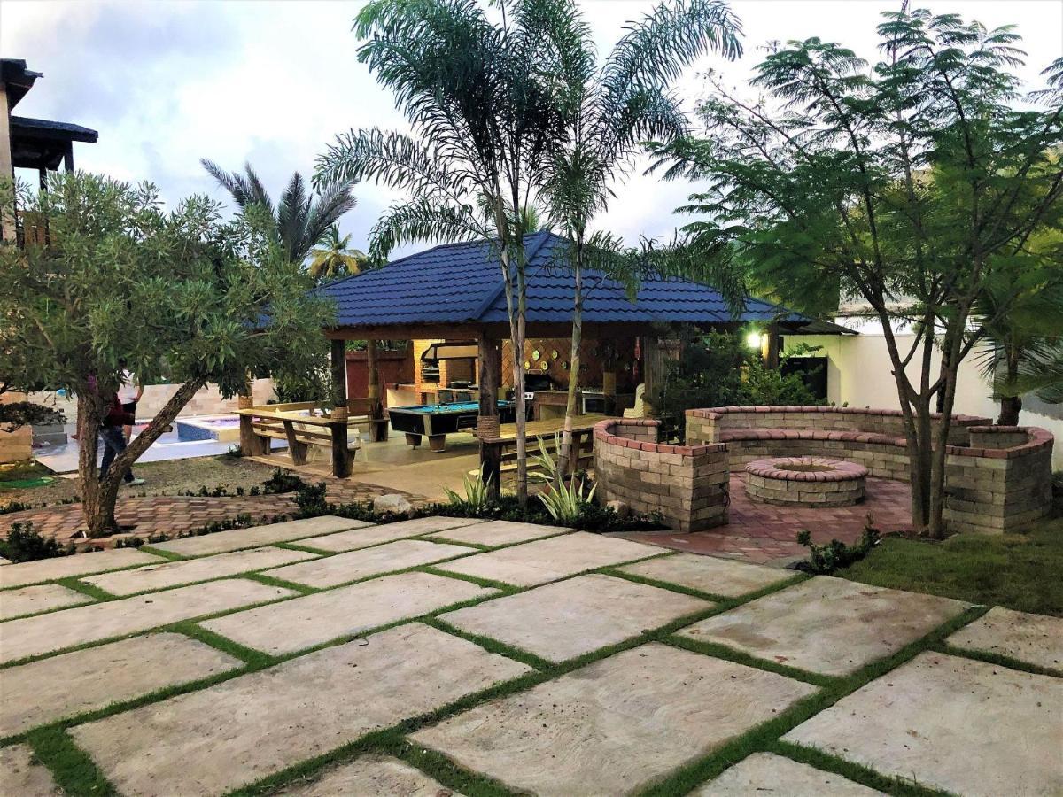 Villa Mi Patio Hermosa villa con billar y río cristalino a 3 min Jarabacoa Exterior foto